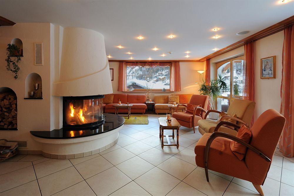 Hotel Tschugge Zermatt Extérieur photo